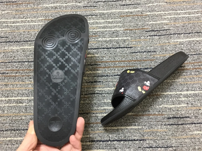 StreetReady Gucci Slide 438