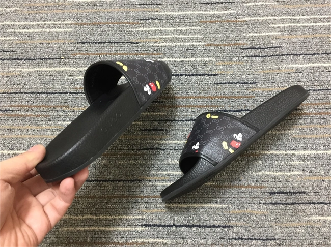StreetReady Gucci Slide 438