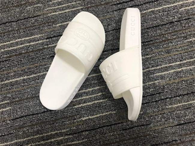 Gucci Slide Unisex 441