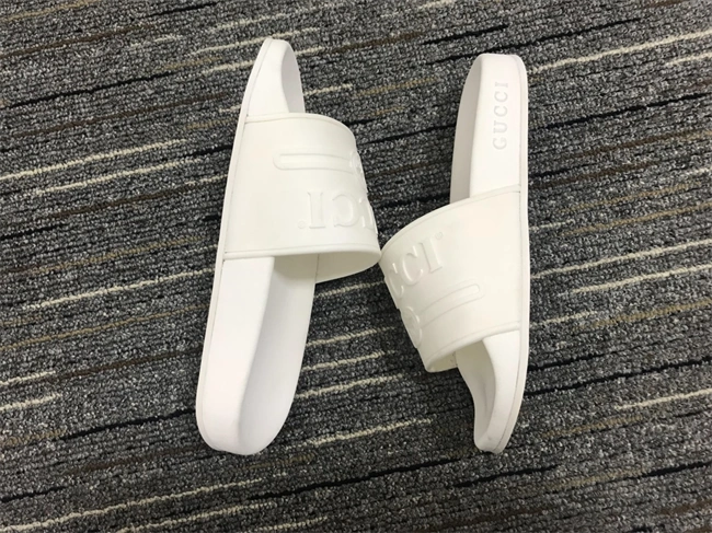 Gucci Slide Unisex 441