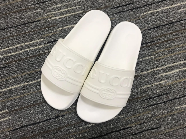 Gucci Slide Unisex 441