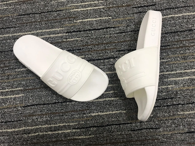 Gucci Slide Unisex 441