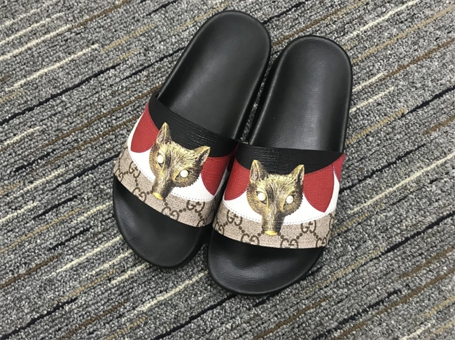 Gucci Slide Stylish 376