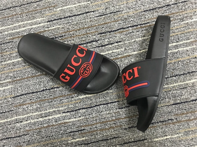 Gucci Slide WellDesigned 444