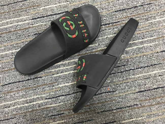 Cheap Husky ZipUp Gucci Slide 447