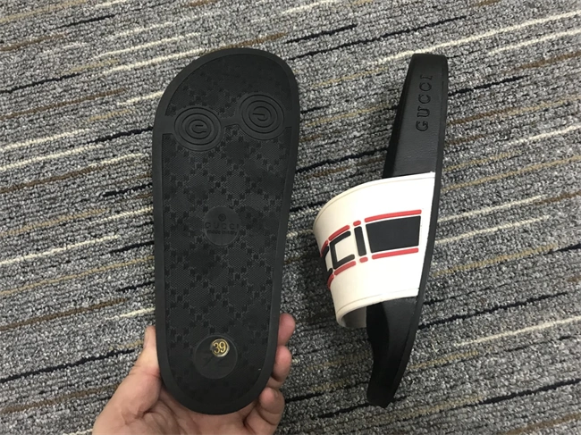 Affordable Hot Gucci Slide Compact 449
