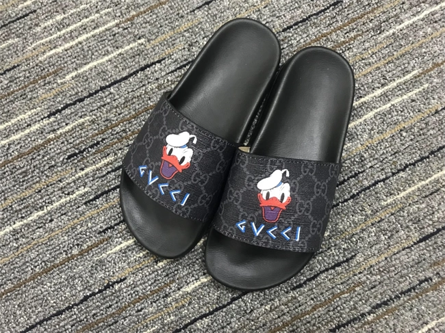 Palace Gucci Slide SunProtective 377