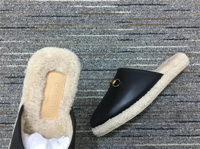 Gucci Slipper Effortless 501