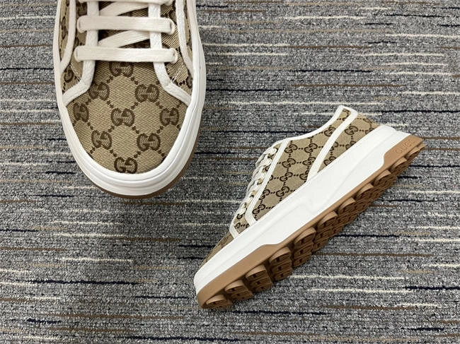 Affordable Palace Gucci Tennis 1977 Sneaker FashionForward 68
