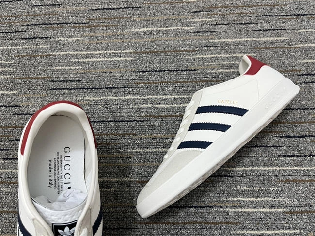 Flexible Gucci X Adidas 52