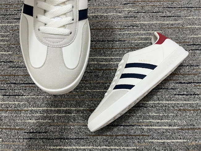 Flexible Gucci X Adidas 52