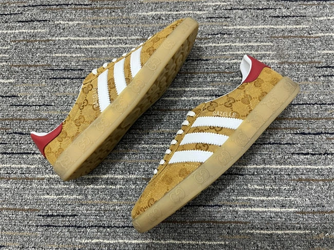 Minimalist Gucci X Adidas 53