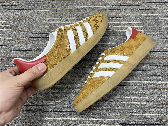 Minimalist Gucci X Adidas 53
