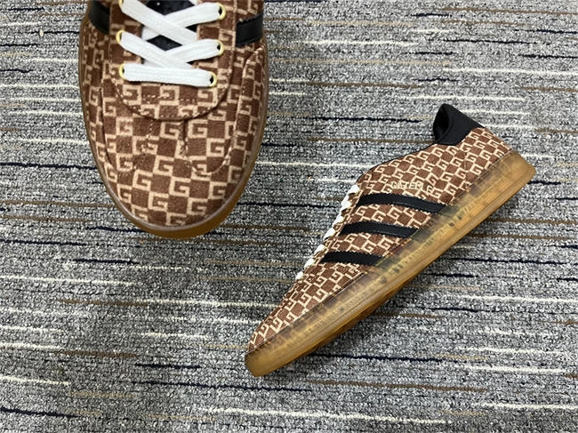 Bmlin shoes Modern Gucci X Adidas 47