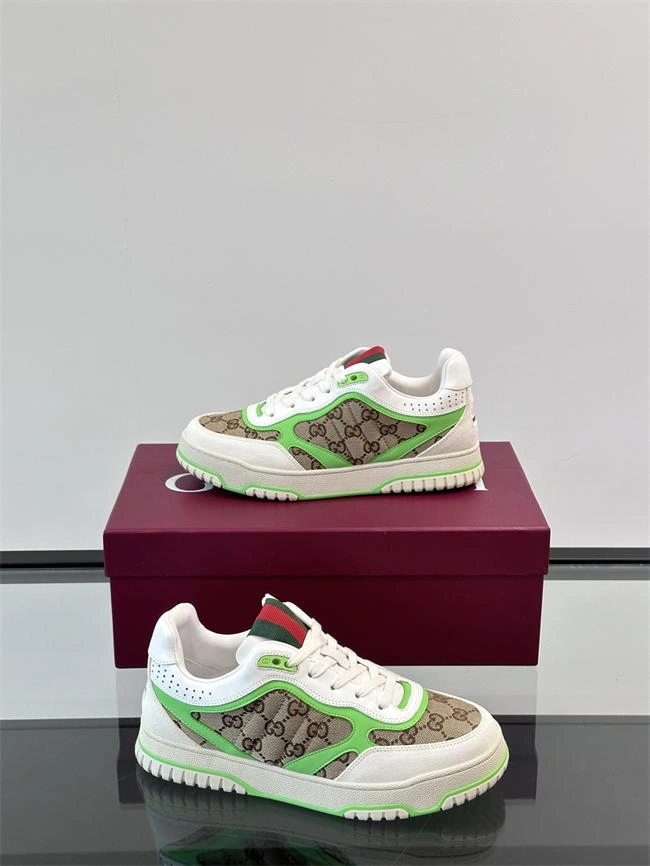 Gucci Classic 14