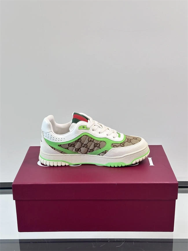 Gucci Classic 14