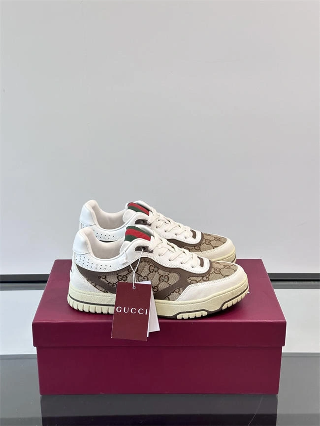 Tony Luxuries Sleek Gucci 11
