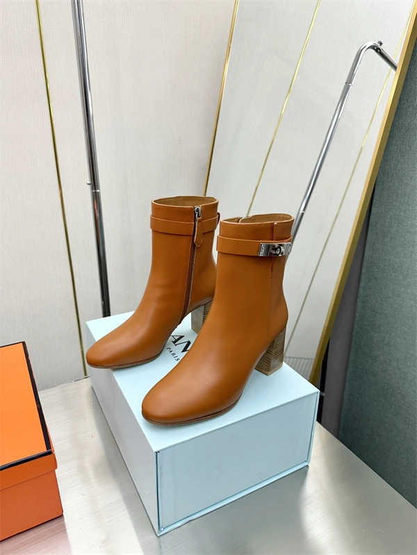 Aaa replica Comfortable H Boot 2416