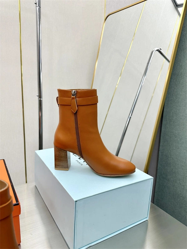 Aaa replica Comfortable H Boot 2416