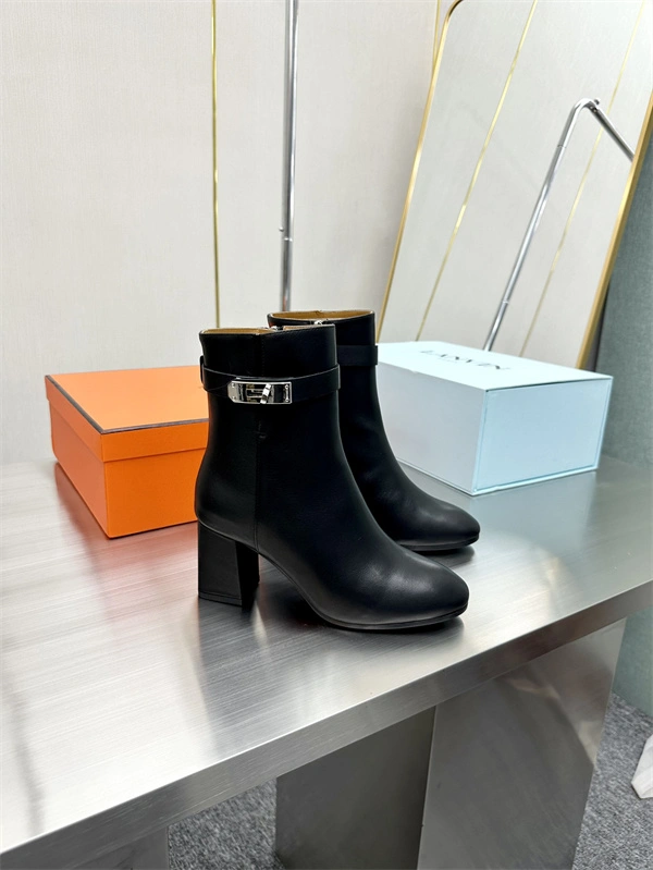 Aaa replica Comfortable H Boot 2416
