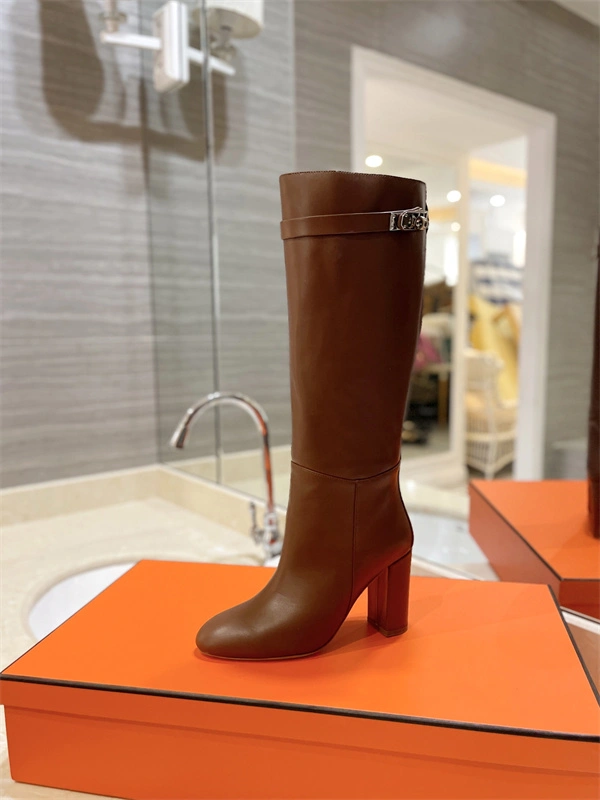 Affordable H Boot 2426