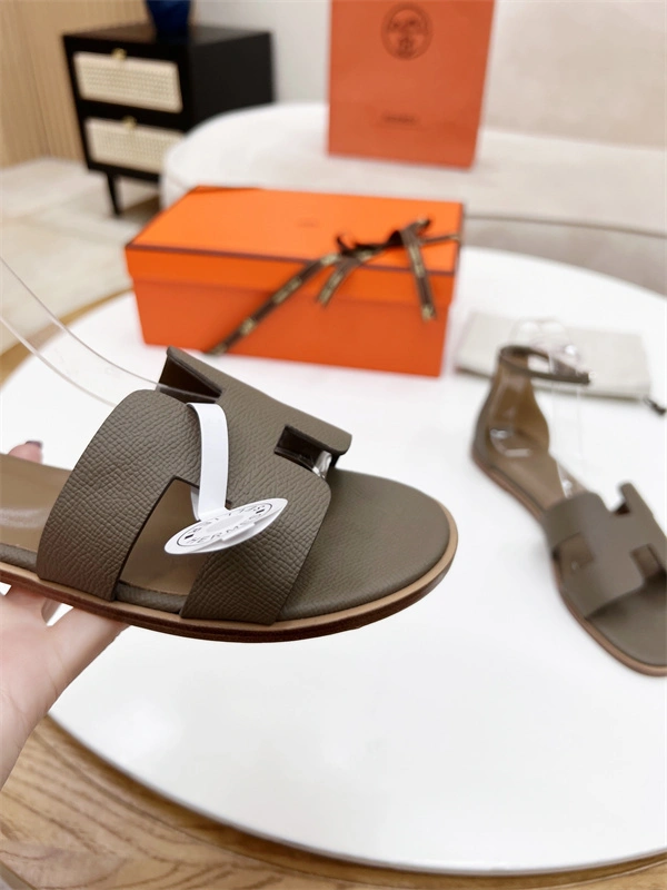 Affordable H Sandals Bright 2409