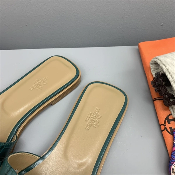 Aaa replica H Slipper Refined 2328