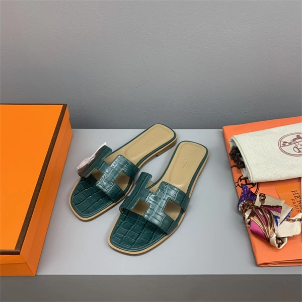 Aaa replica H Slipper Refined 2328