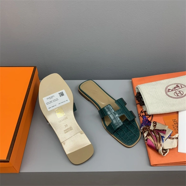 Aaa replica H Slipper Refined 2328
