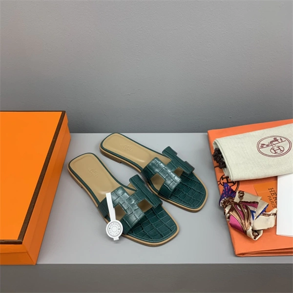 Aaa replica H Slipper Refined 2328