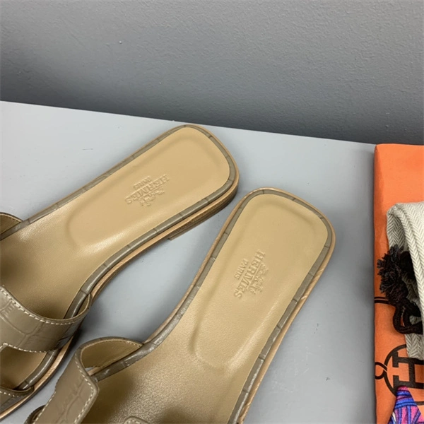 Aaa replica H Slipper Refined 2328