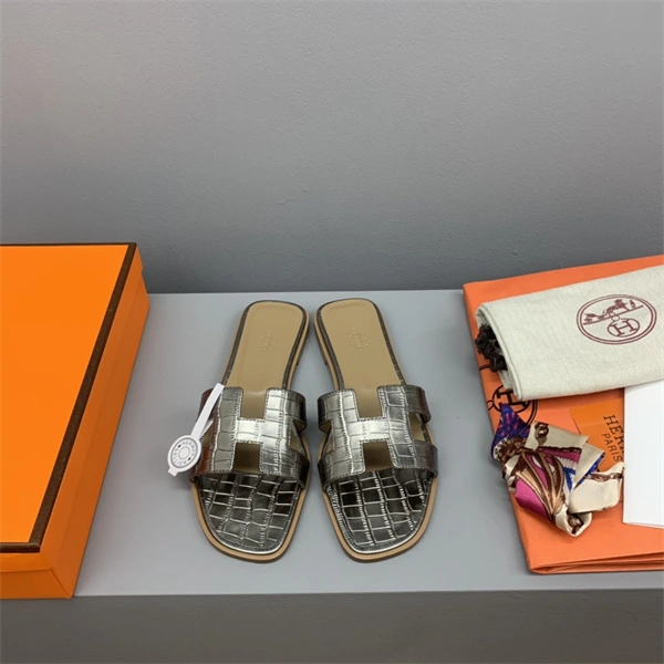 Aaa replica H Slipper Refined 2328