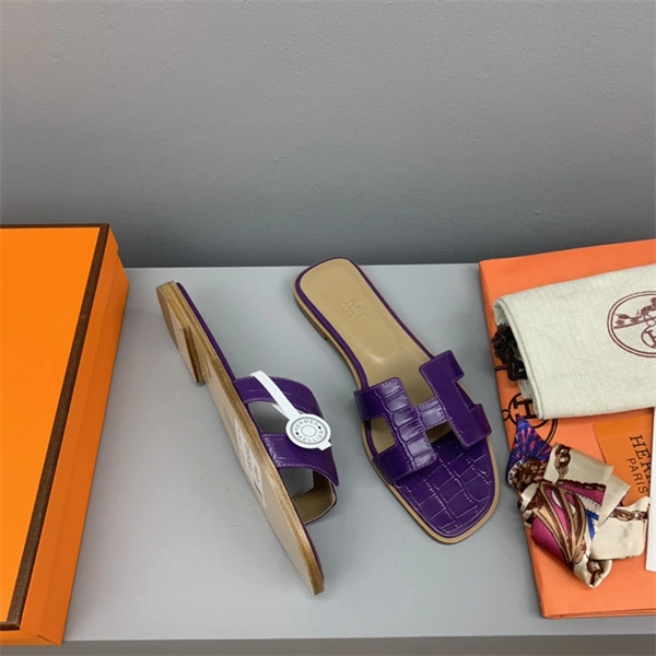 Aaa replica H Slipper Refined 2328