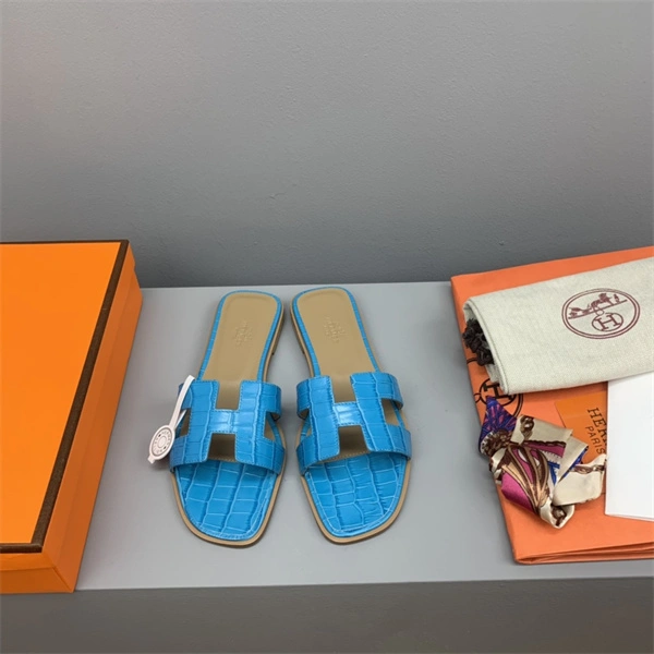 Aaa replica H Slipper Refined 2328