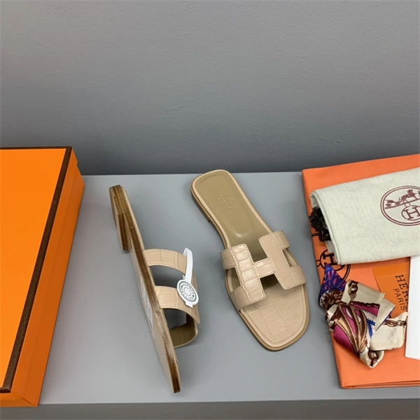 Aaa replica H Slipper Refined 2328
