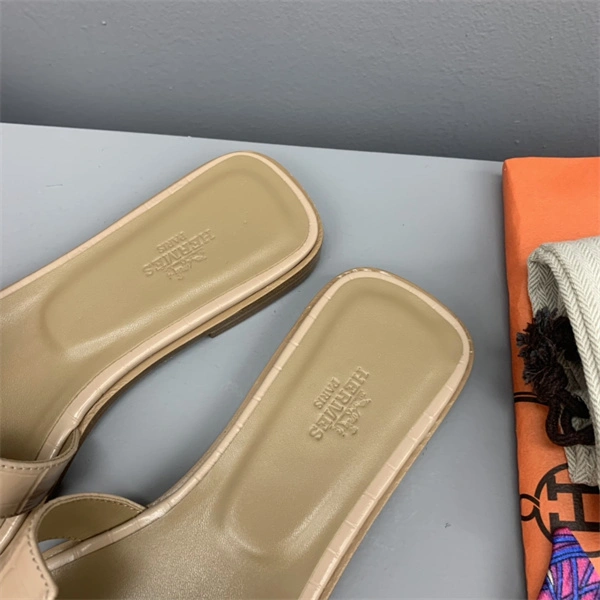 Aaa replica H Slipper Refined 2328