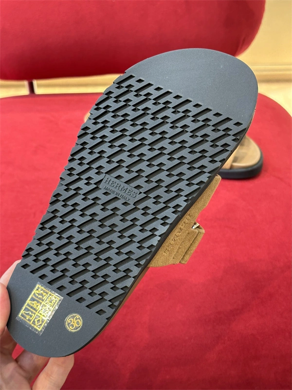 Cheap Cozy H Slipper 2368