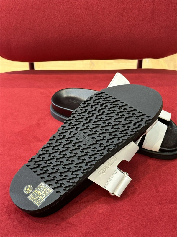 Cheap Cozy H Slipper 2368