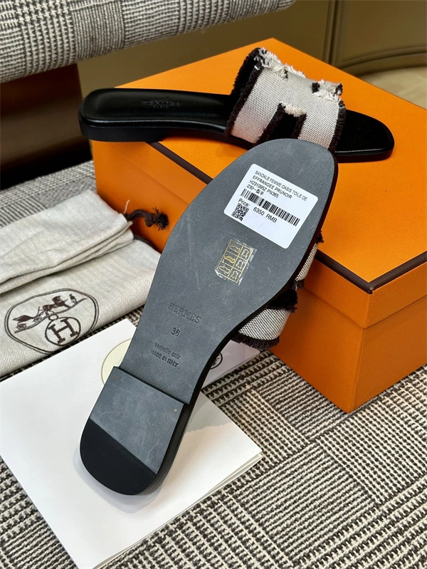 Affordable Hot H Slipper Practical 2371