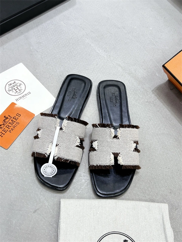 Premium H Slipper 2373