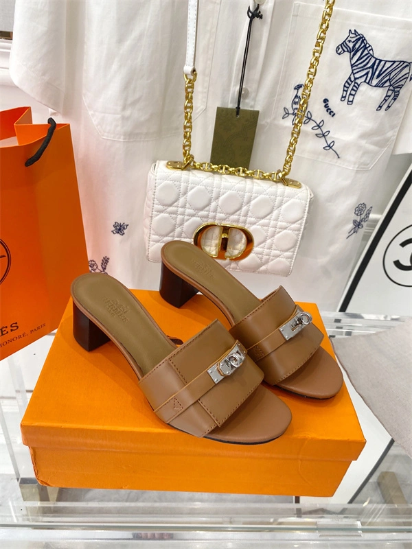 H Slipper Modern 2376