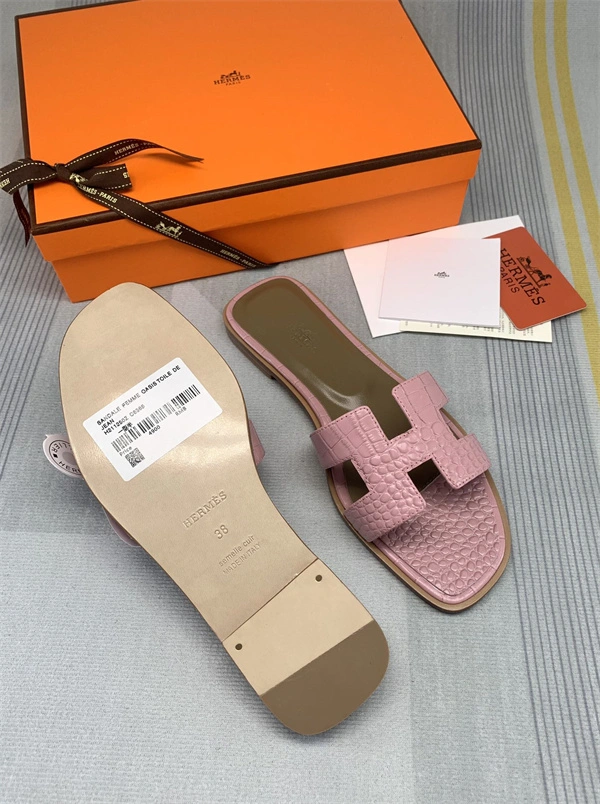 Cheap Breathable H Slipper 2396