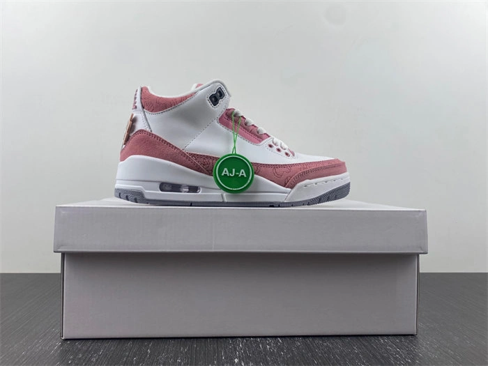 HYPE TopPick Jordan 3 Retro CK9246- 3820