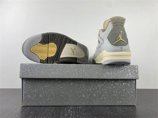Affordable Palace Jordan 4 Retro SE Craft Photon Dust DV3742- EyeCatching 3925
