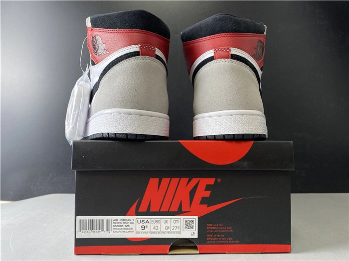 HYPE Jordan1 Retro Light Smoke Grey 555088- Fashionable 3738