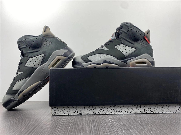 HYPE Jordan6 Bordeaux CT8529- Contemporary 4037