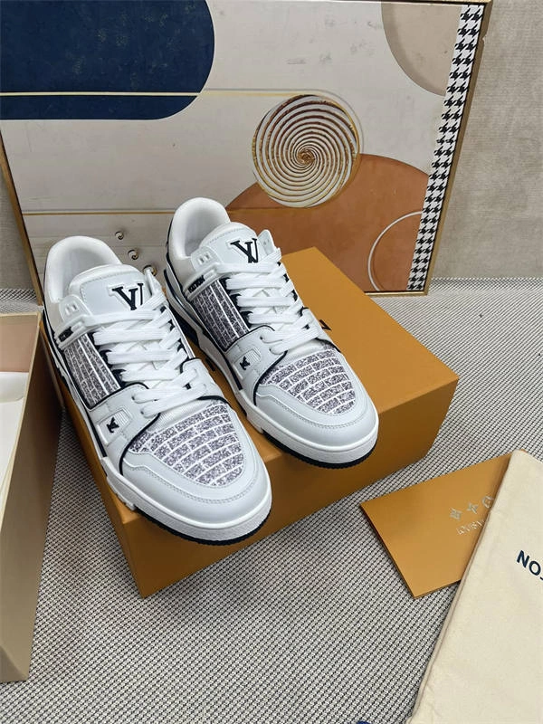 Cheap MAX LV Tailored 1756