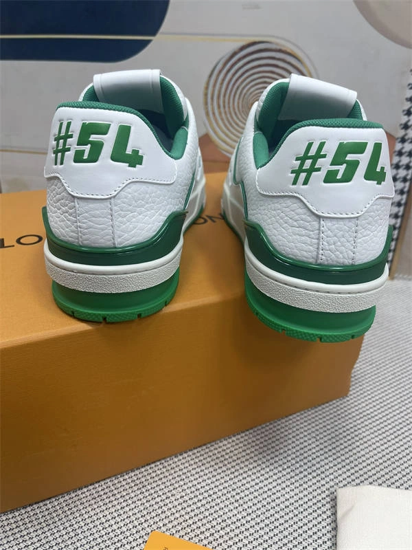 Affordable Palace LV FreshLook 1772