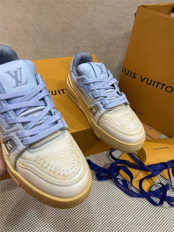 LV Vibrant 1790