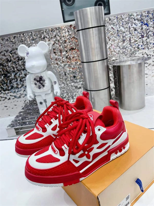 Hot LV UrbanStyle 1812